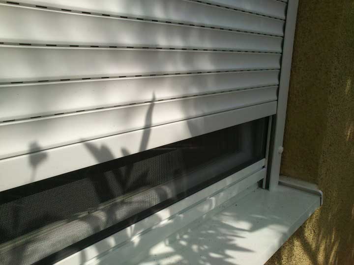 Szúnyogháló, rolós szúnyogháló Szúnyogháló, rolós szúnyogháló